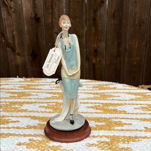 Les Femmes Collection Arnart Flapper Girl Blue and Cream Art Sculpture 1983